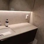 Priddy-lapland Luxury With Hot Tub And Sauna Äkäslompolo
