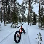 Priddy-lapland Luxury With Hot Tub And Sauna Äkäslompolo