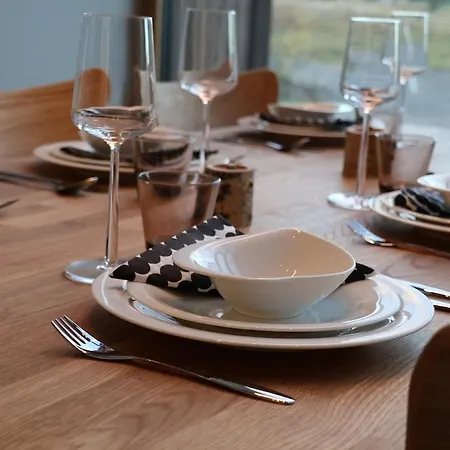Villa Priddy-lapland Luxury With Hot Tub And Sauna